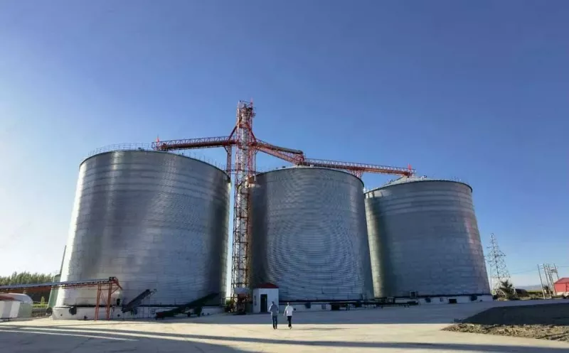 Silos zbożowy o konstrukcji stalowej